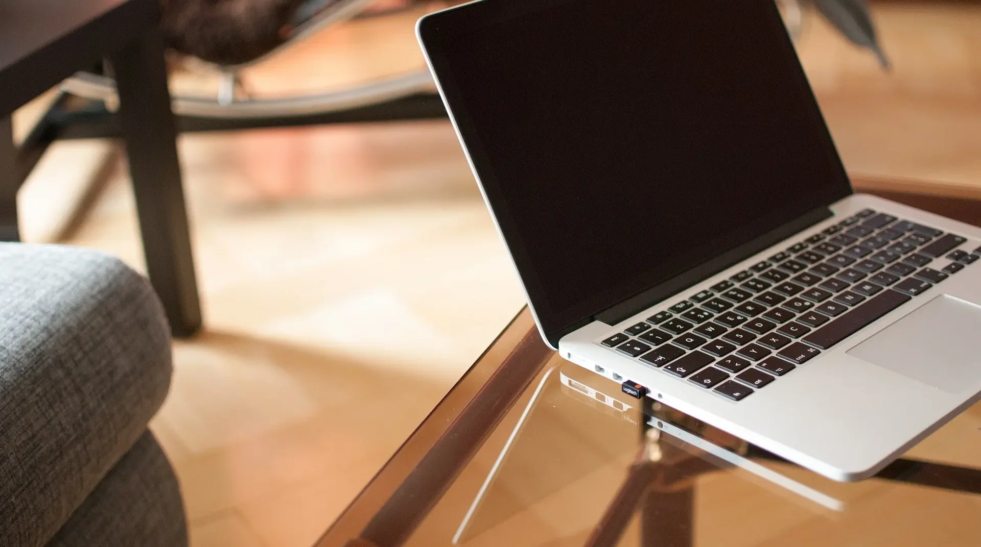 computer-1846056_1920